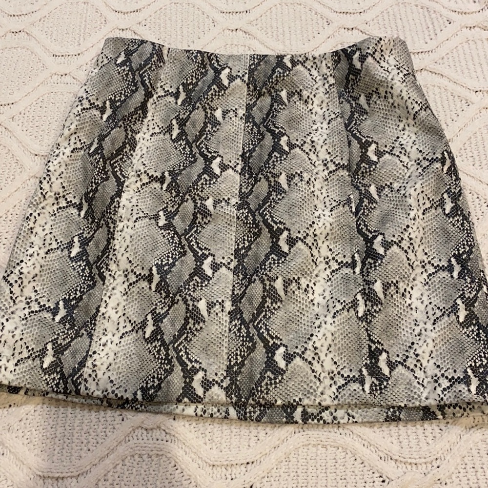 Pencil pleather skirt